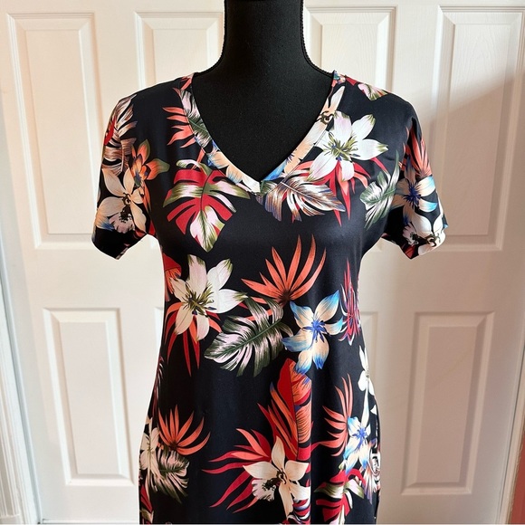 Huskary Black Hawaiian Tropical Split Hem Maxi Mumu Dress - Picture 2 of 10